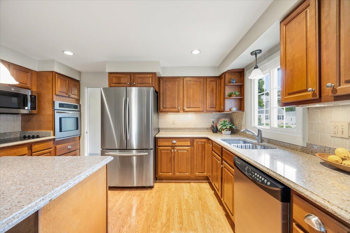27 Weymouth Street Saco ME 04072