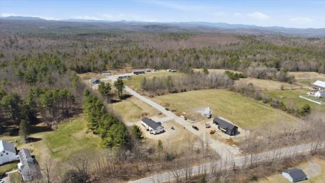 10 Meadow Lane Oxford ME 04270