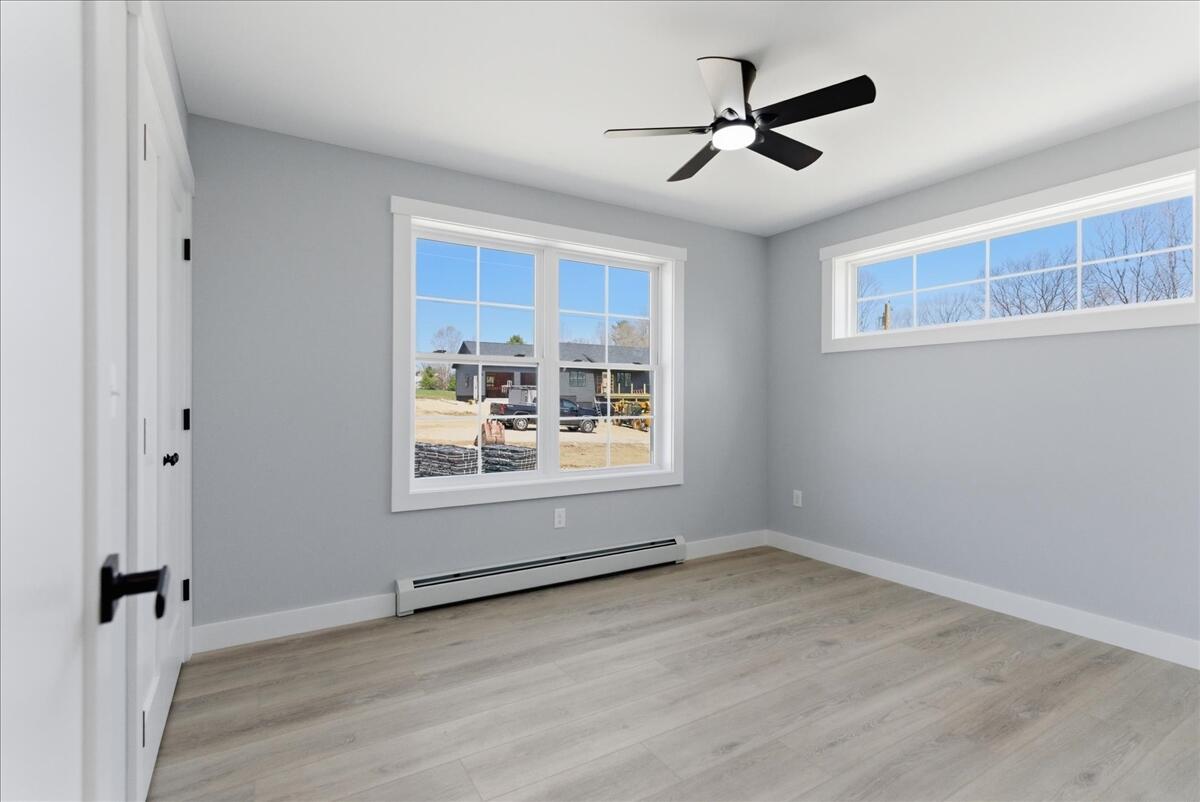 10 Meadow Lane Oxford ME 04270