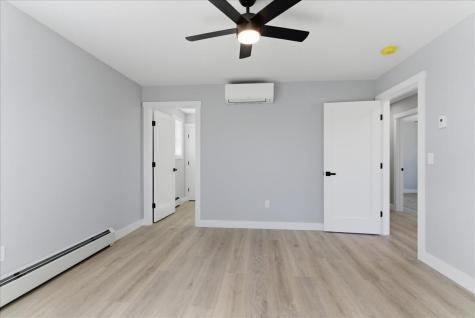 10 Meadow Lane Oxford ME 04270
