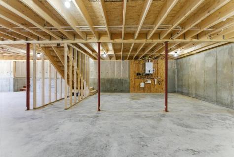 10 Meadow Lane Oxford ME 04270