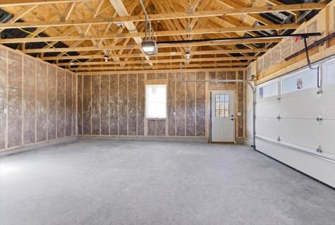10 Meadow Lane Oxford ME 04270
