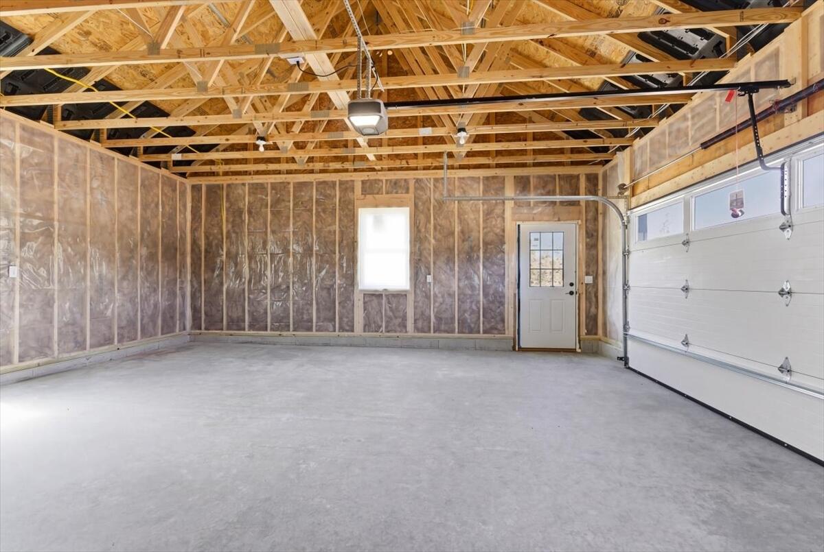 10 Meadow Lane Oxford ME 04270