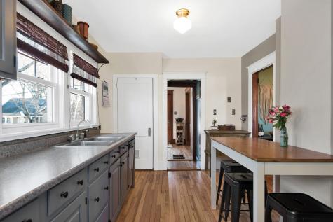 16 Lucas Street Portland ME 04102