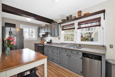 16 Lucas Street Portland ME 04102