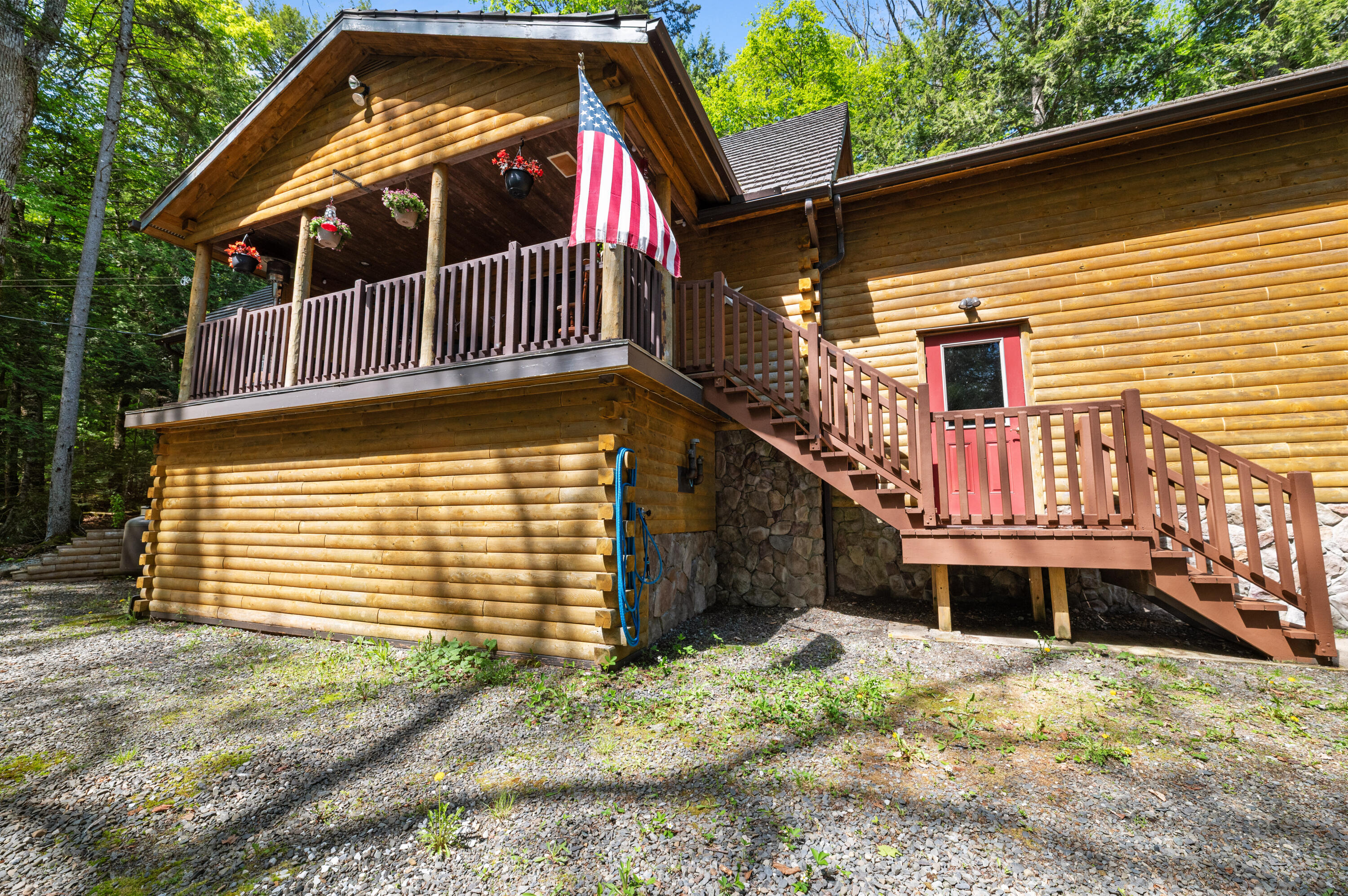 5 Canoe Court T3 R9 Nwp ME 04462