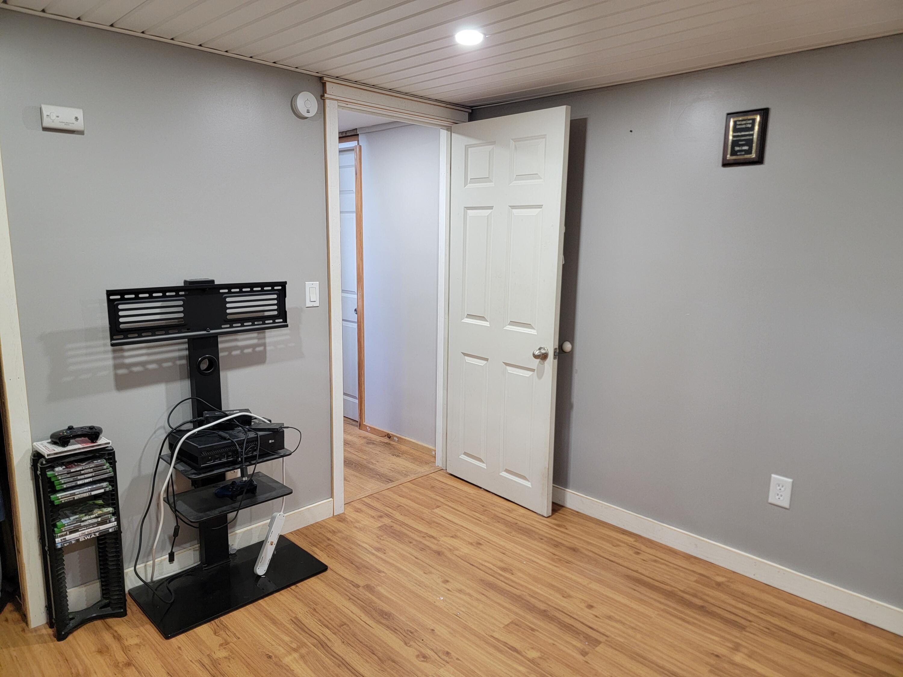 296 Us Highway 1 Baring Plt ME 04694