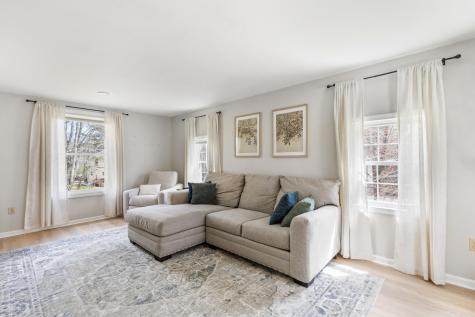 538 Old Portland Road Brunswick ME 04011