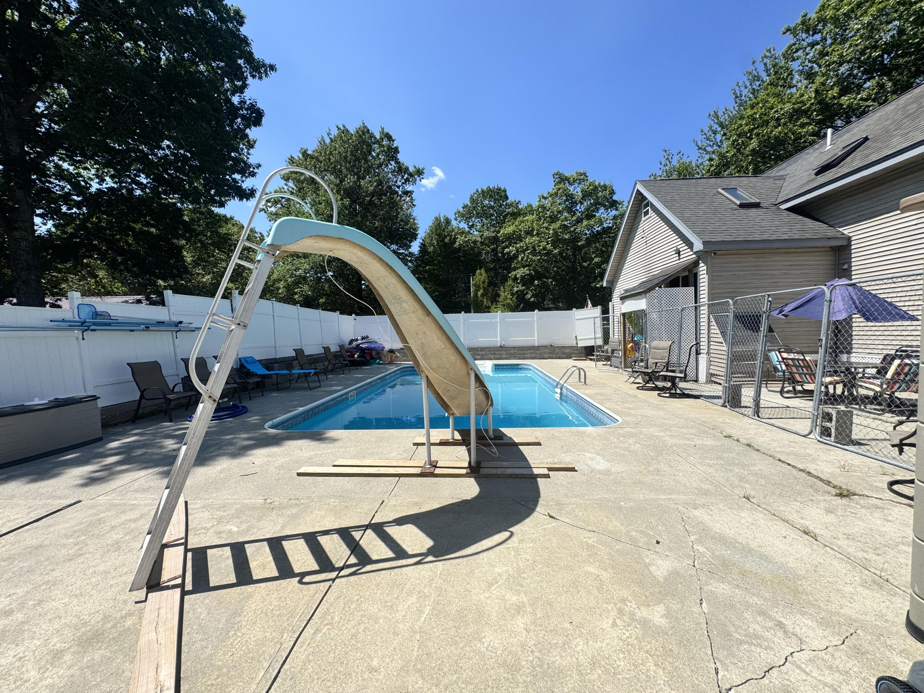 104 N Bend Road Ellsworth ME 04605