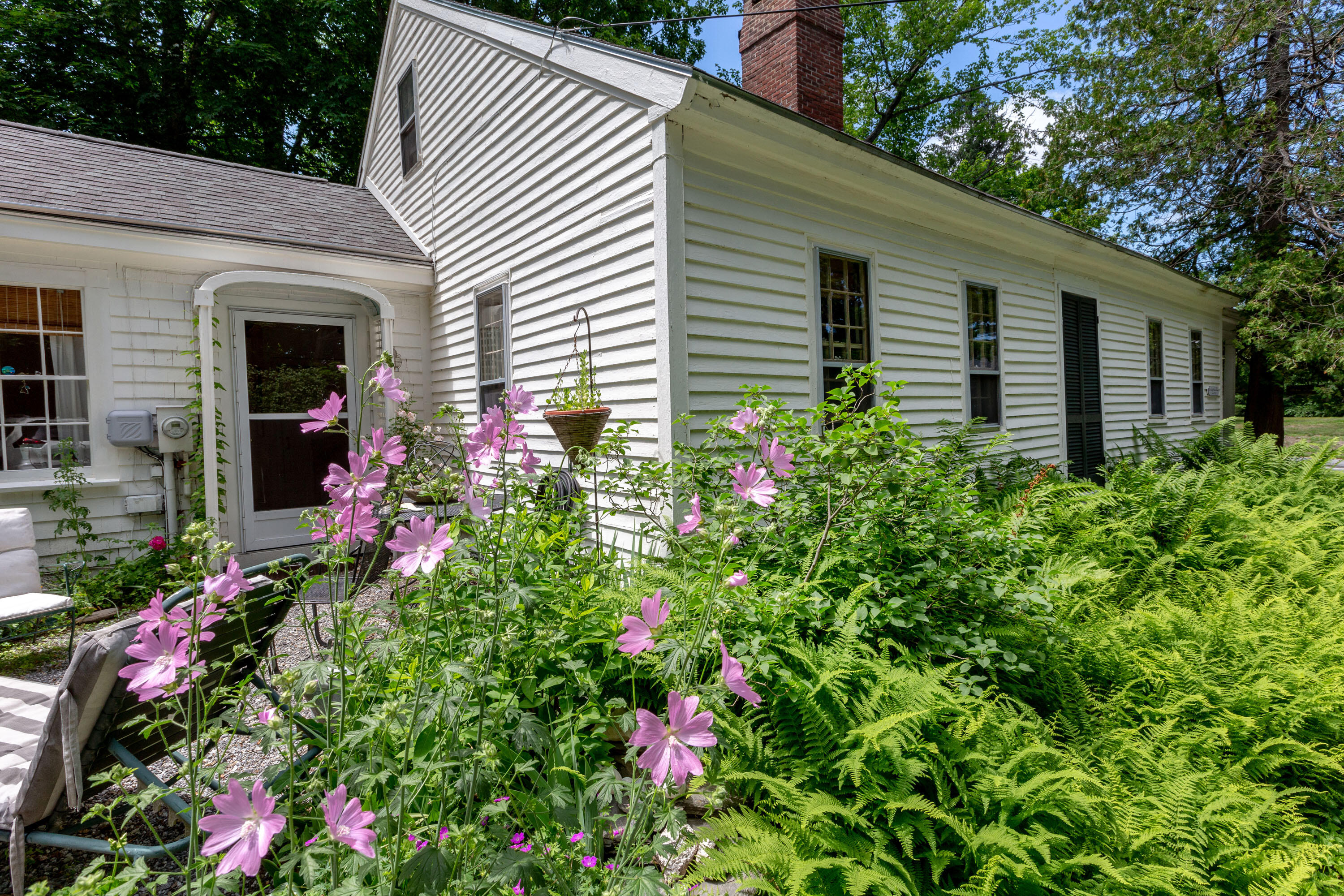 18 Winter Street Topsham ME 04086