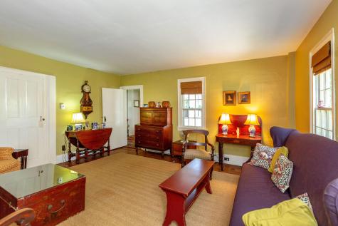 18 Winter Street Topsham ME 04086