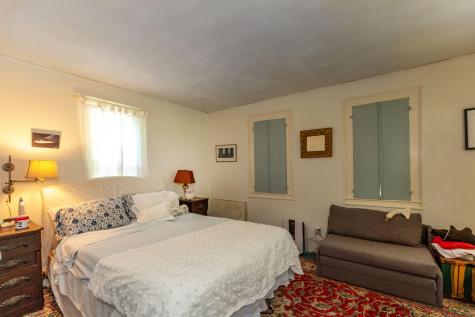 18 Winter Street Topsham ME 04086