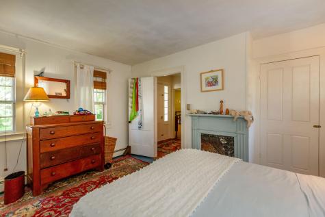 18 Winter Street Topsham ME 04086