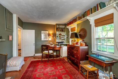 18 Winter Street Topsham ME 04086