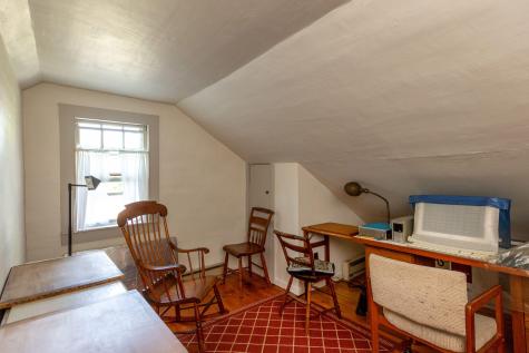 18 Winter Street Topsham ME 04086