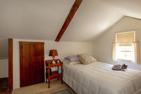 18 Winter Street Topsham ME 04086