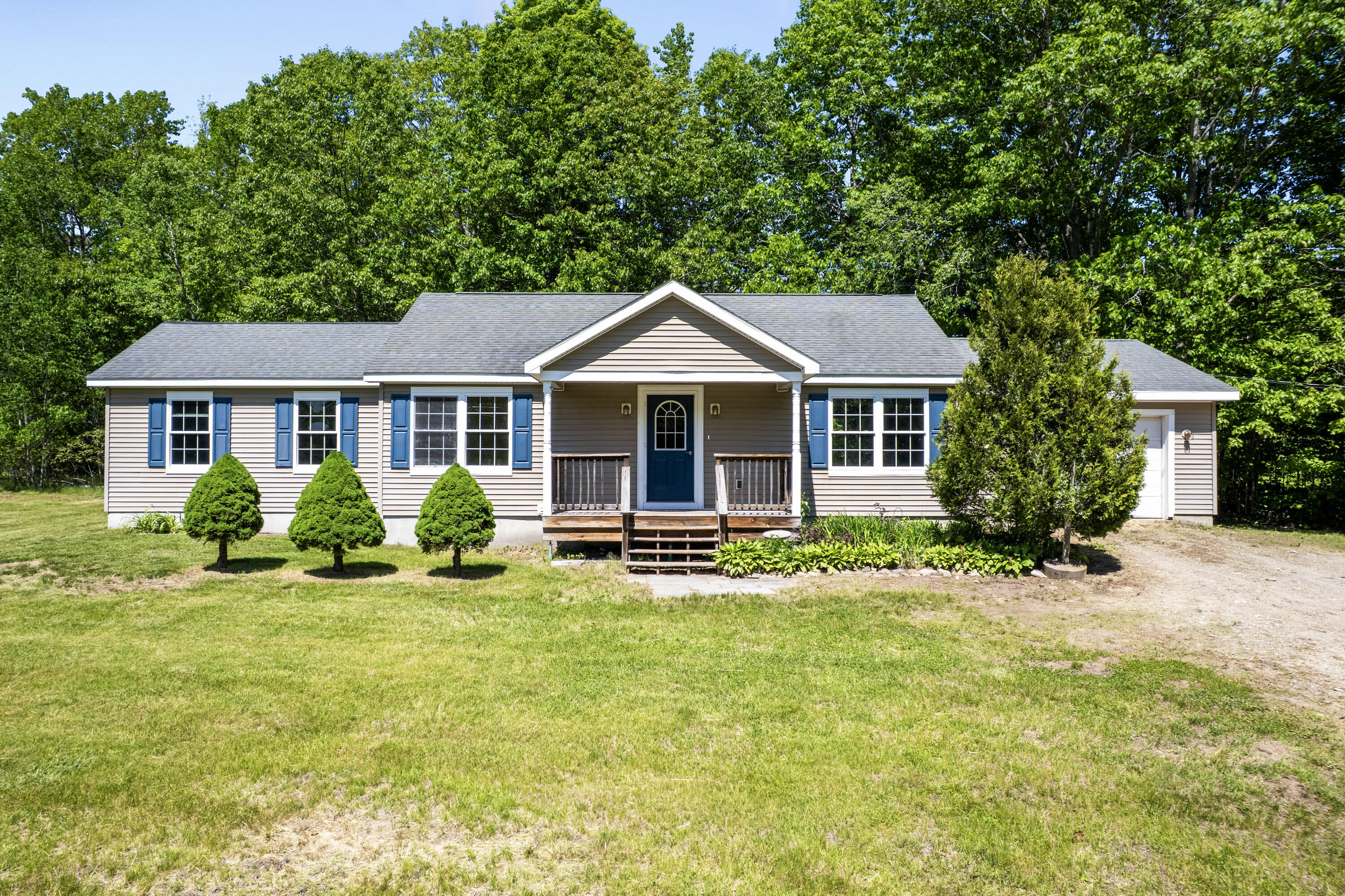 37 Cedar Grove Road Dresden ME 04342