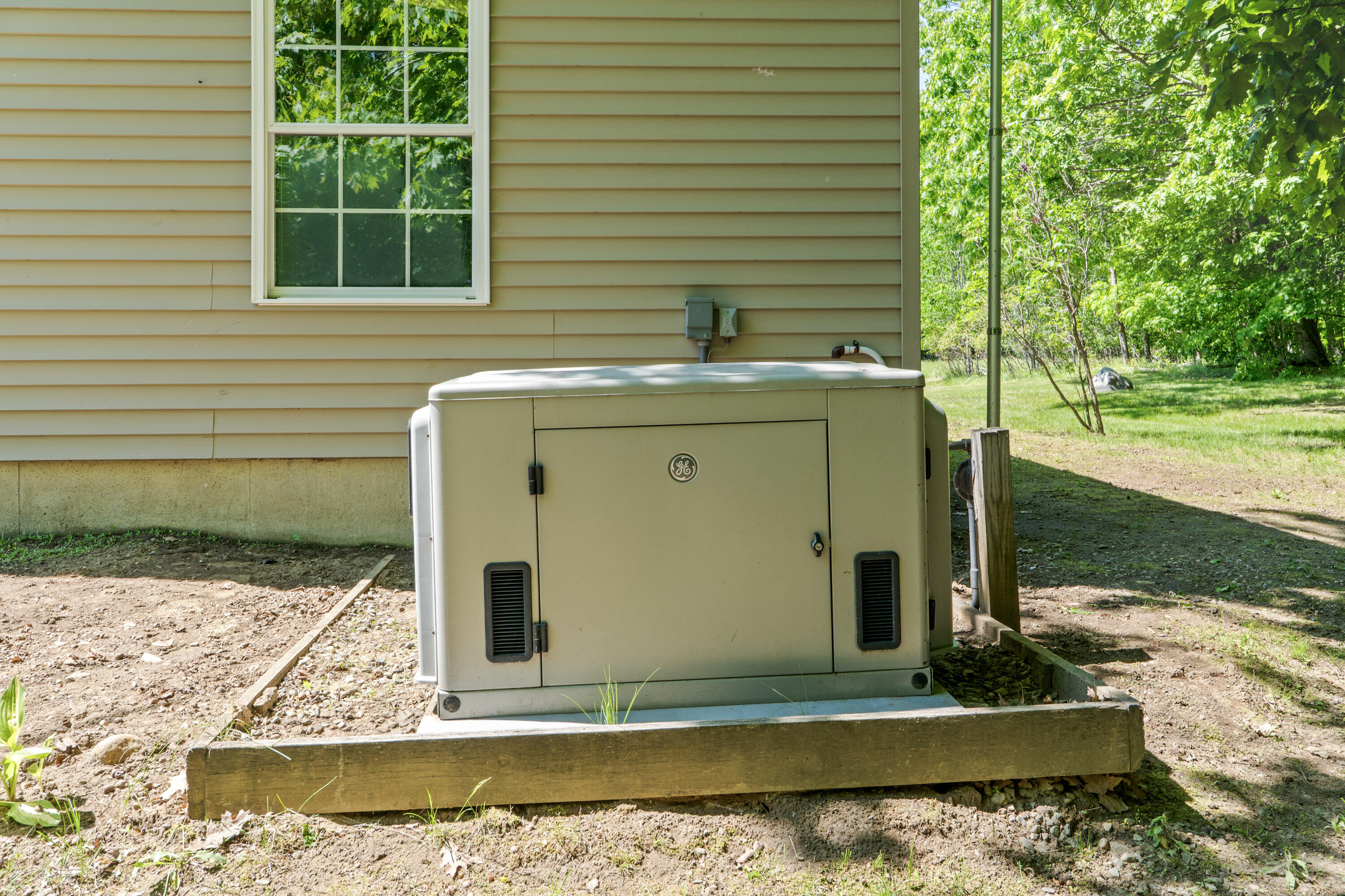 37 Cedar Grove Road Dresden ME 04342