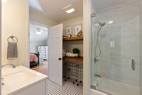 4 Varney Mill Road Windham ME 04062