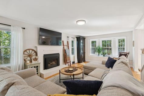 4 Varney Mill Road Windham ME 04062