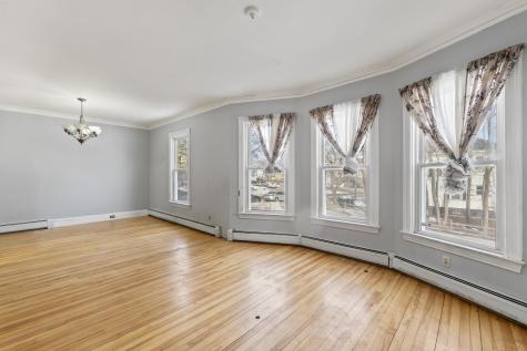 8 Prospect Street Waterville ME 04901
