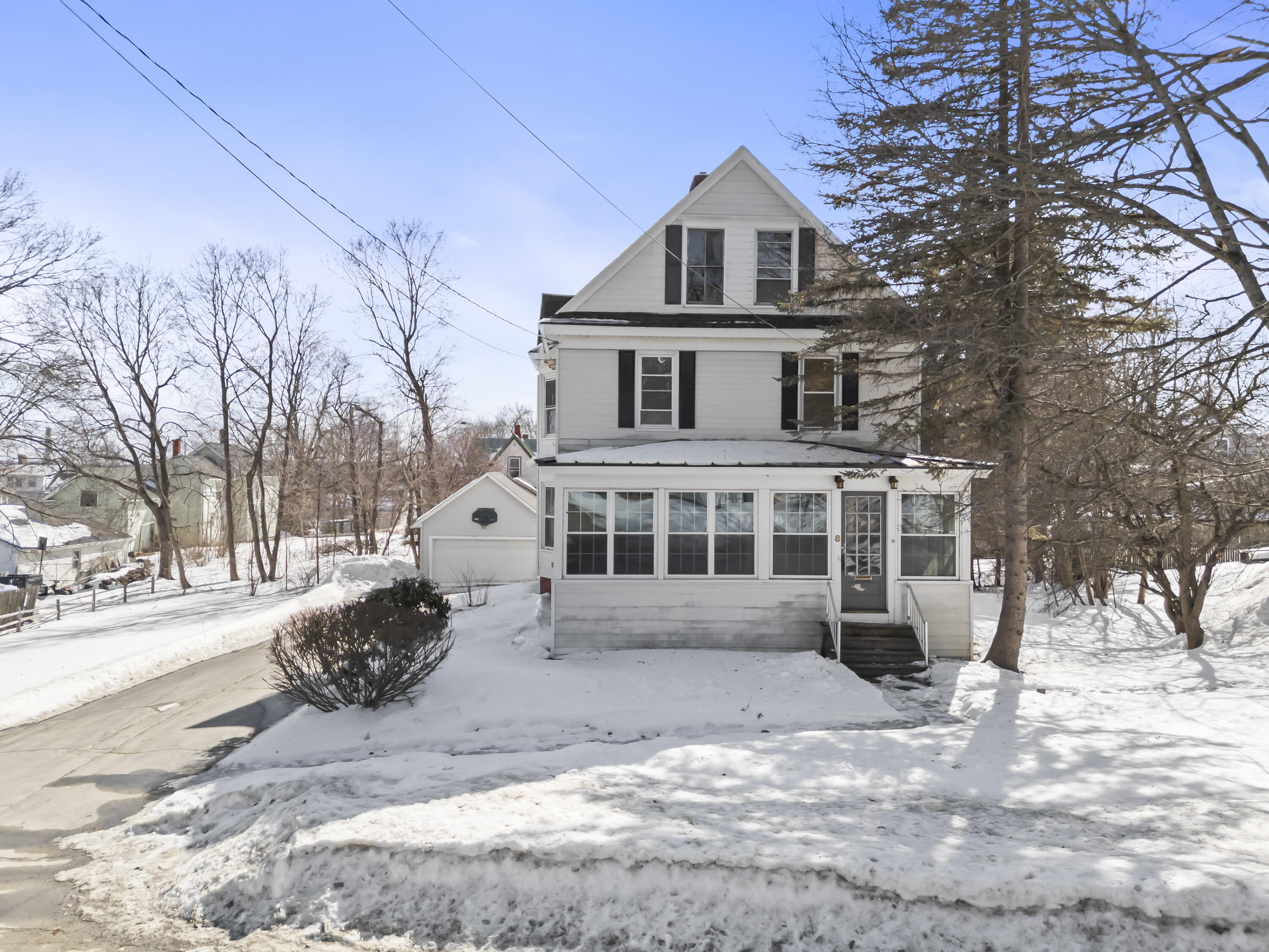 8 Prospect Street Waterville ME 04901