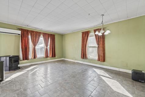 8 Prospect Street Waterville ME 04901