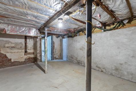 8 Prospect Street Waterville ME 04901