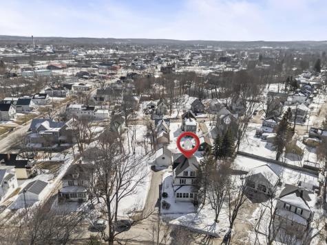 8 Prospect Street Waterville ME 04901