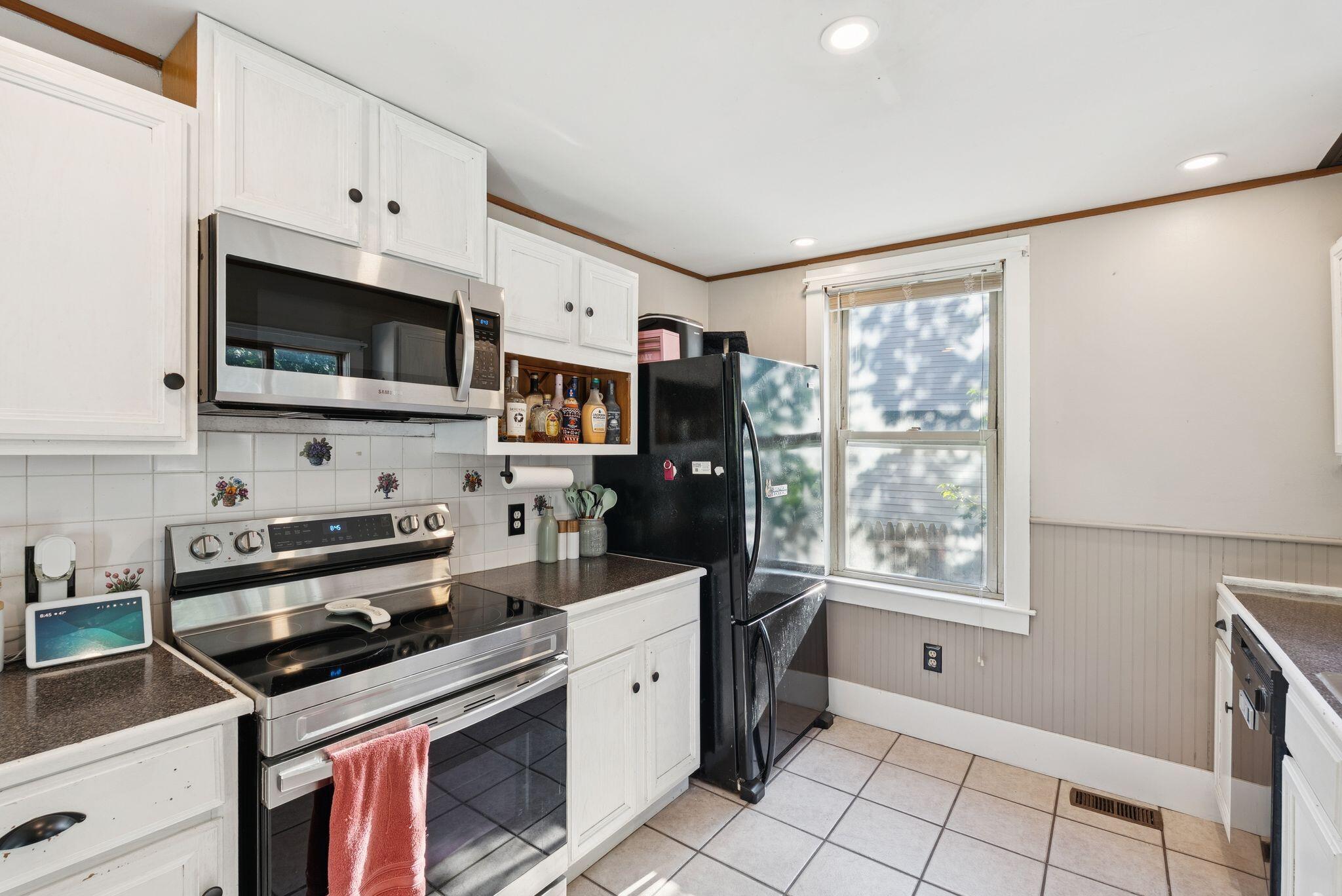 16 Murray Street Augusta ME 04330