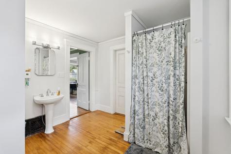 16 Murray Street Augusta ME 04330