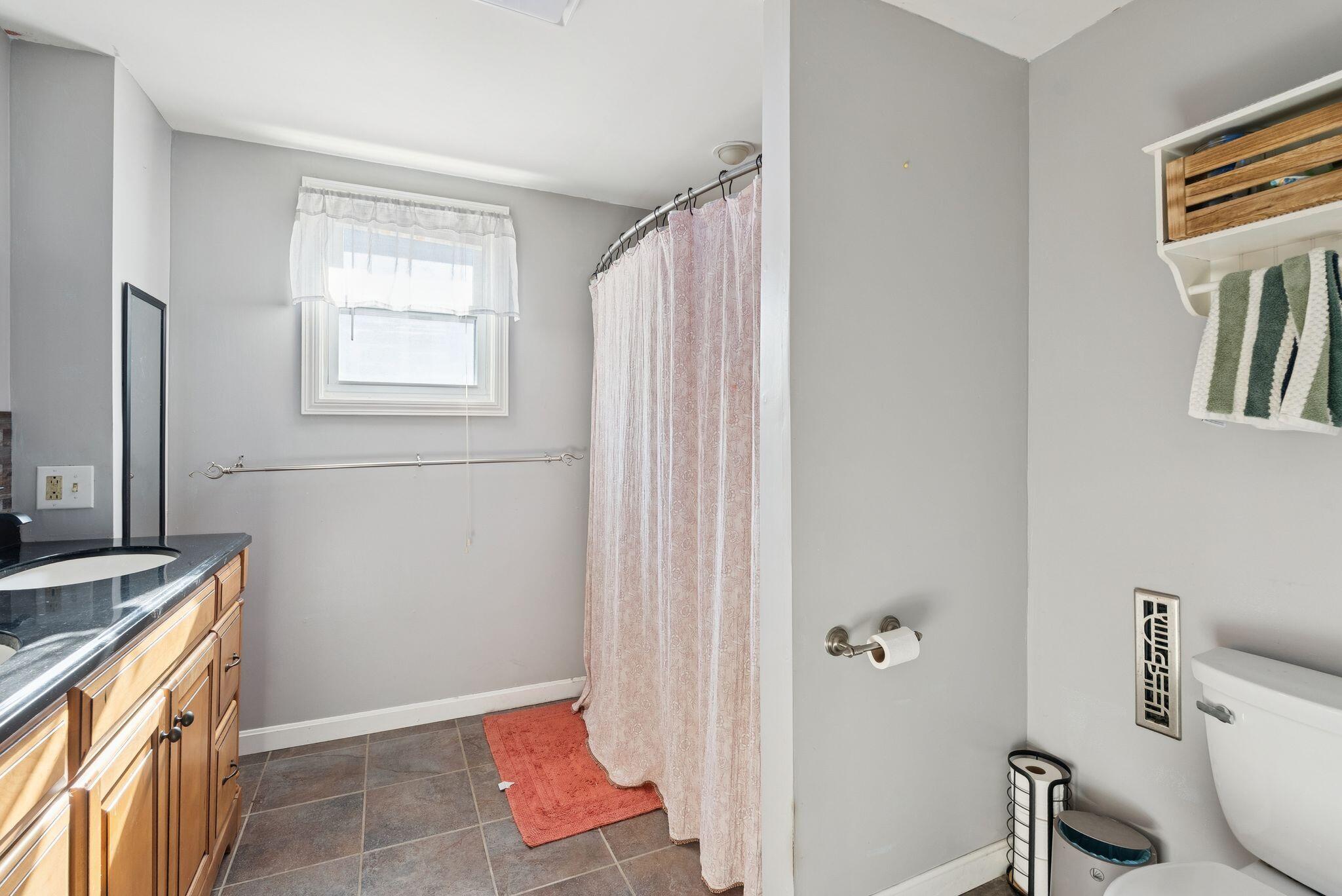 16 Murray Street Augusta ME 04330