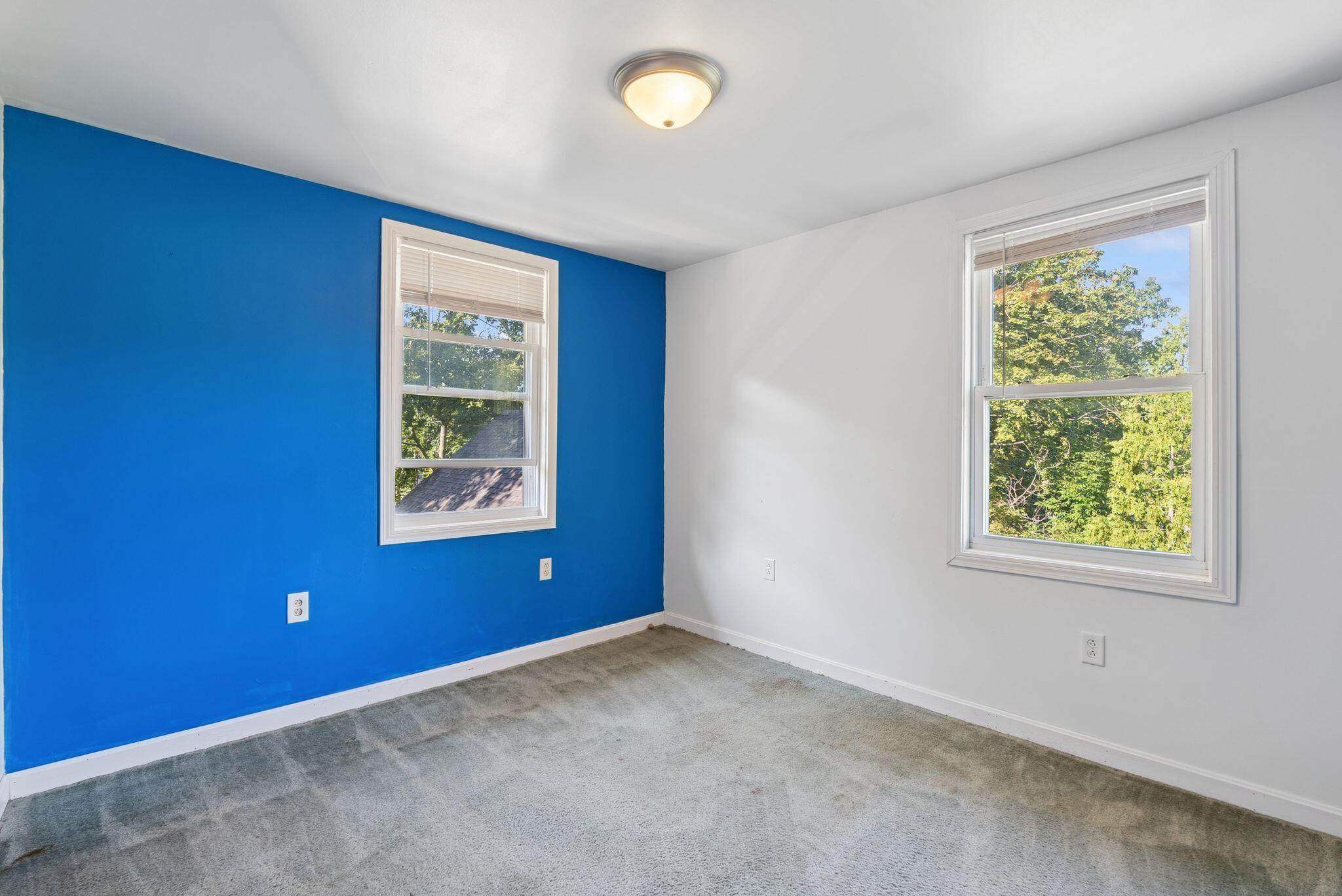 16 Murray Street Augusta ME 04330