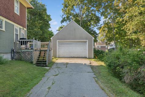 16 Murray Street Augusta ME 04330