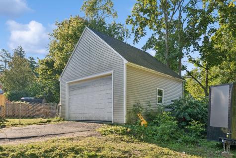 16 Murray Street Augusta ME 04330