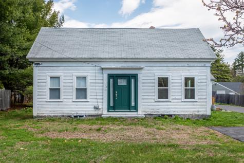 1105 Pequawket Trail Standish ME 04085