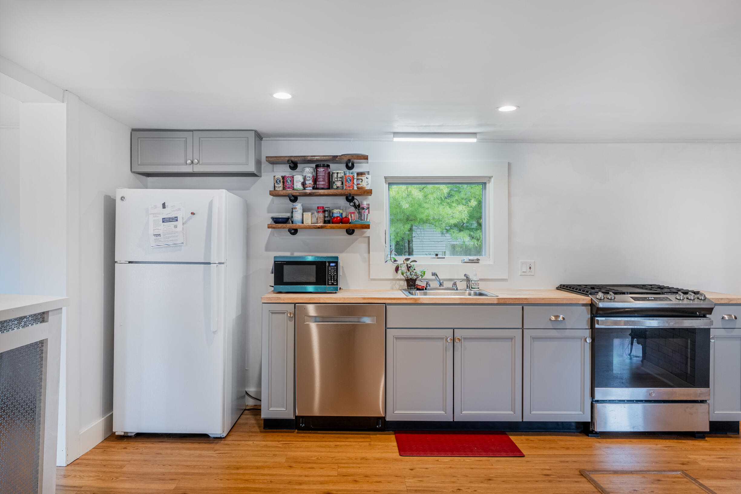1105 Pequawket Trail Standish ME 04085