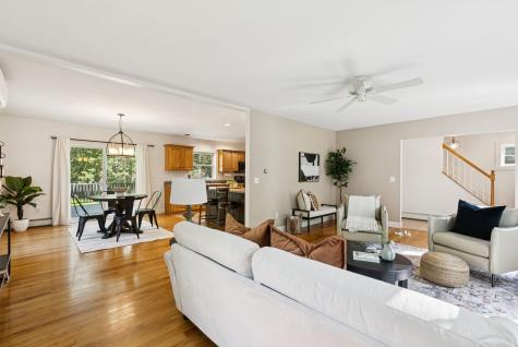 19 Independence Way Falmouth ME 04105