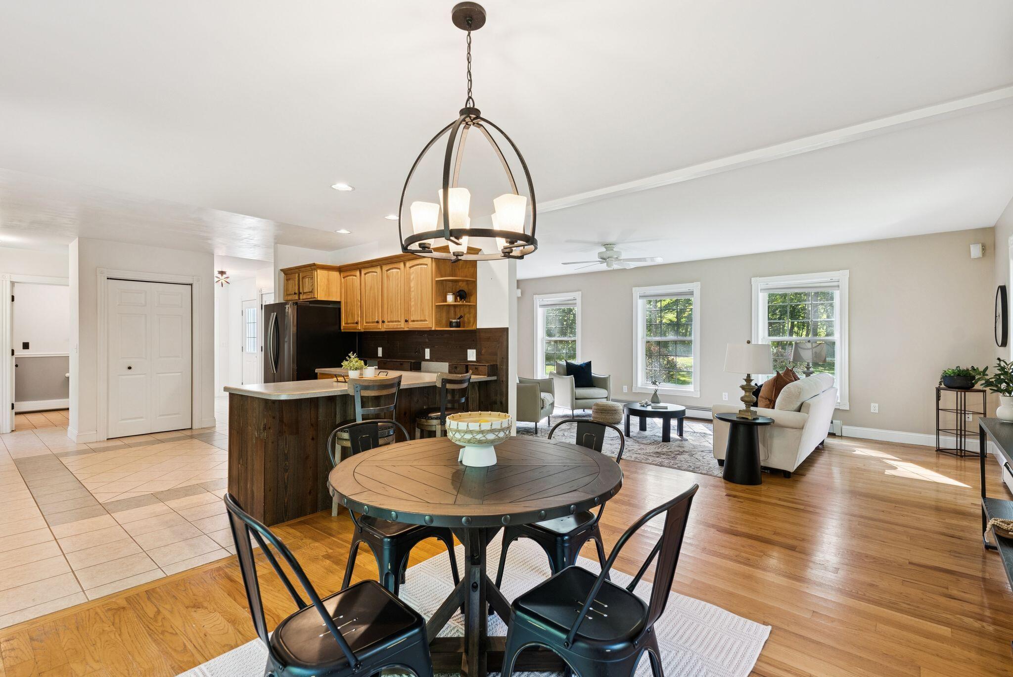 19 Independence Way Falmouth ME 04105