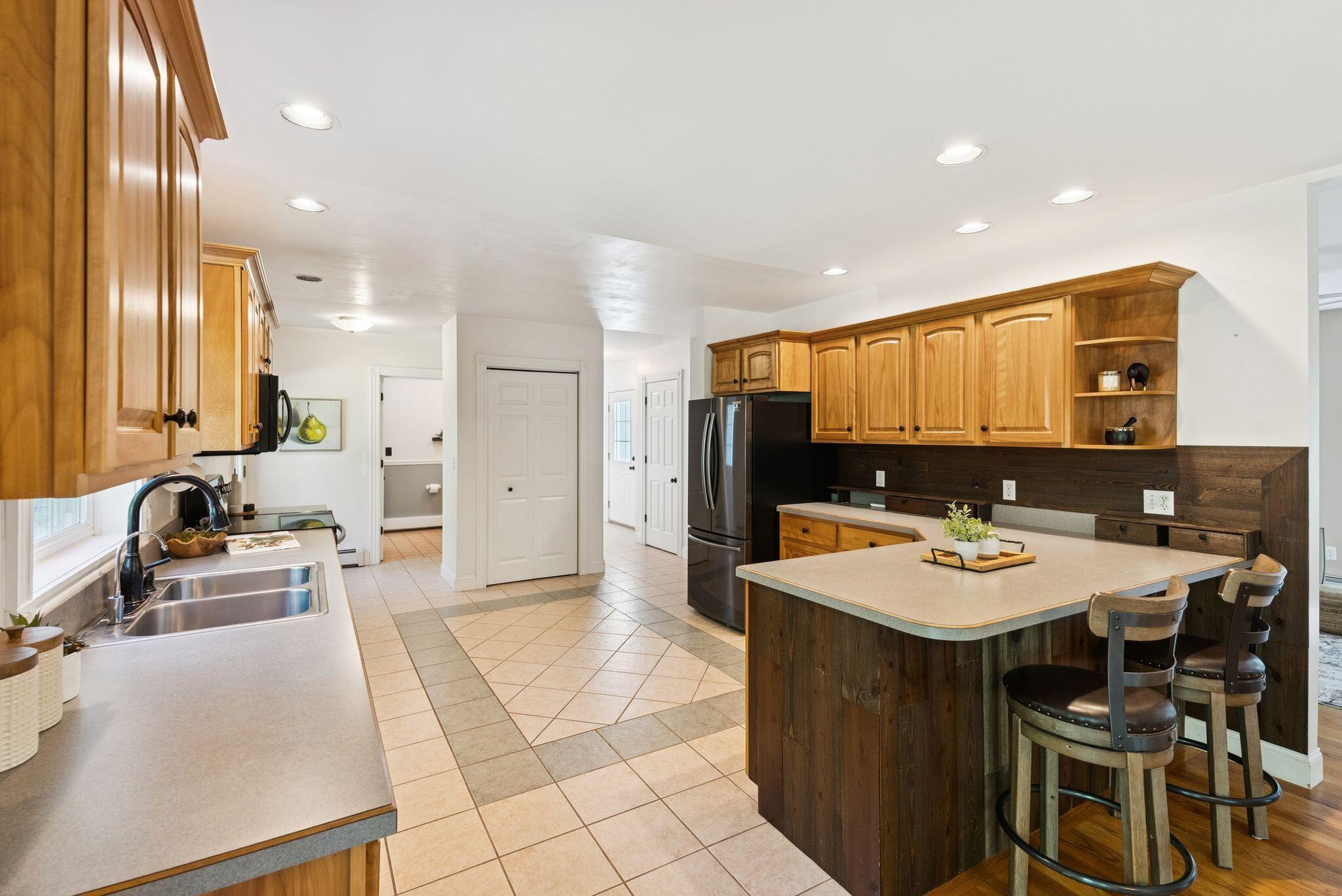 19 Independence Way Falmouth ME 04105