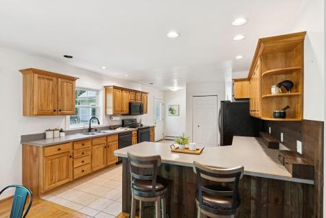 19 Independence Way Falmouth ME 04105