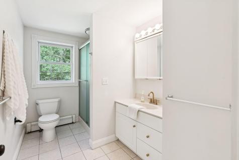 19 Independence Way Falmouth ME 04105