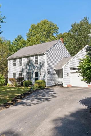 19 Independence Way Falmouth ME 04105