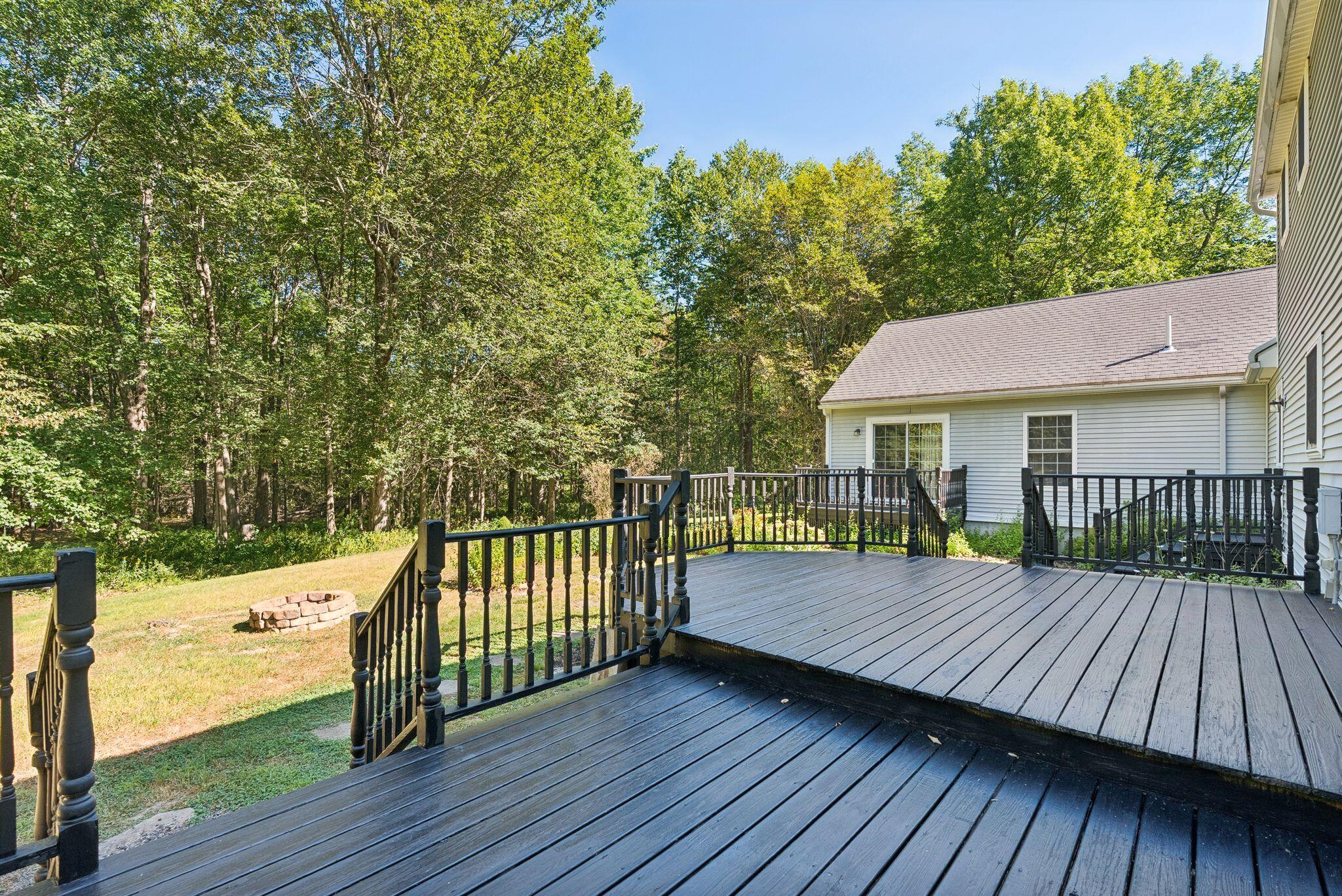 19 Independence Way Falmouth ME 04105