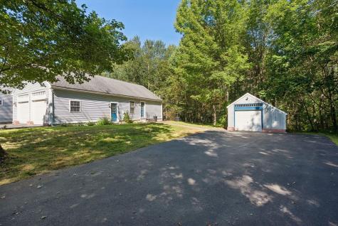 19 Independence Way Falmouth ME 04105