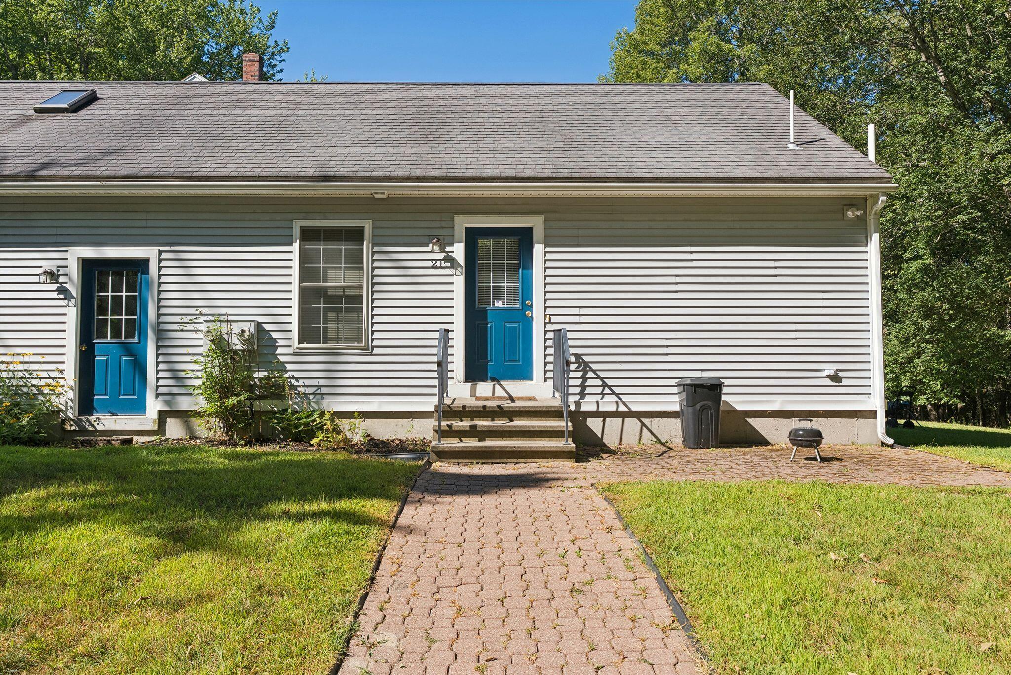 19 Independence Way Falmouth ME 04105