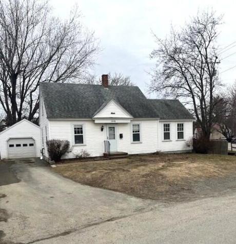 60 Burns Street Fairfield ME 04937