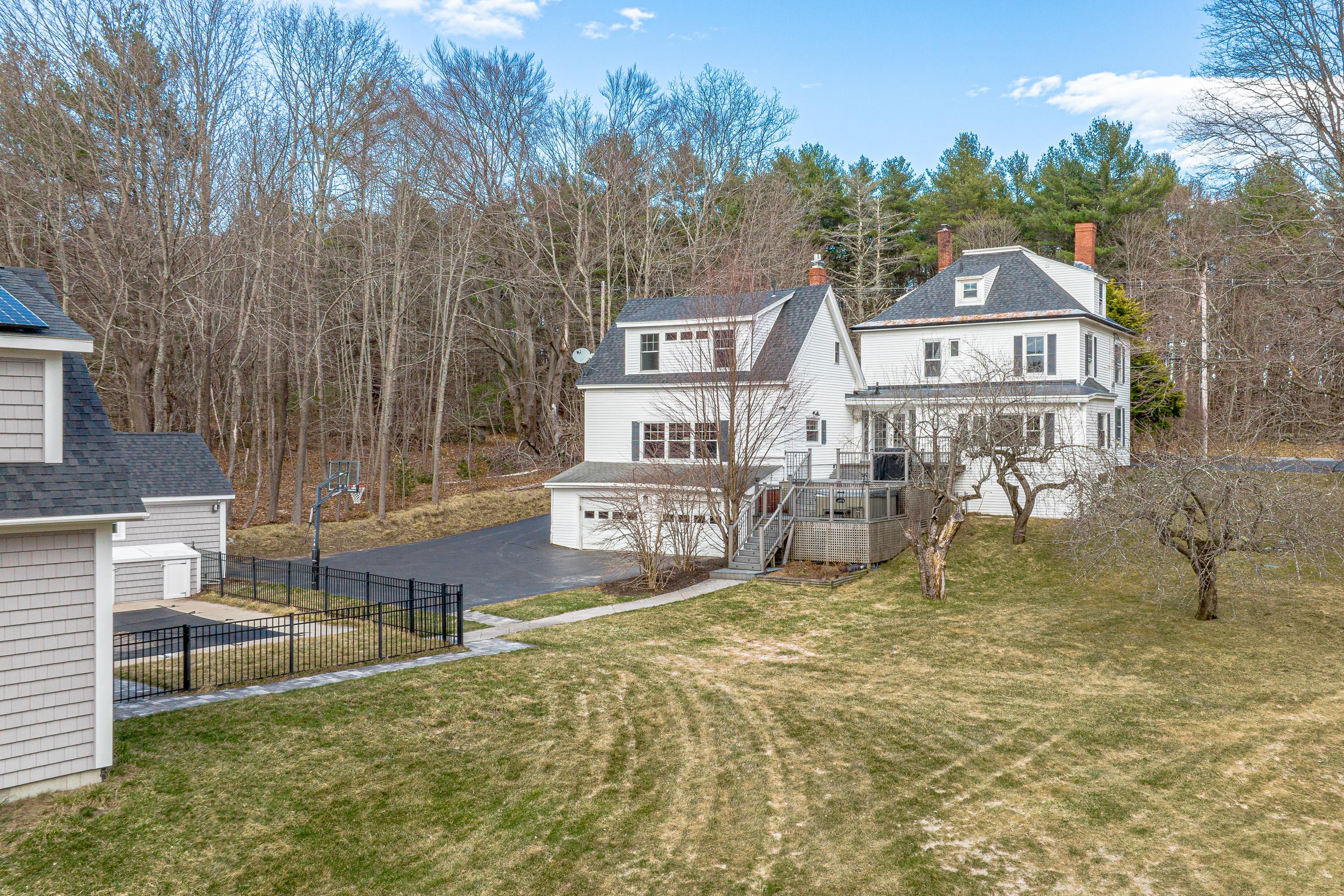 186 Foreside Road Cumberland ME 04110