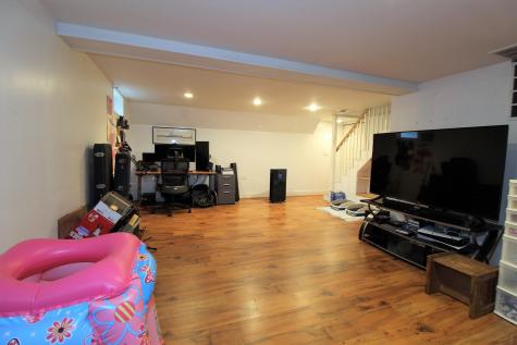 14 Peavey Avenue Windham ME 04062