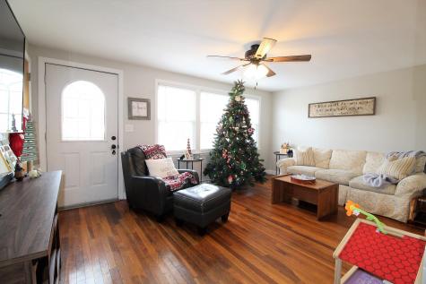 14 Peavey Avenue Windham ME 04062